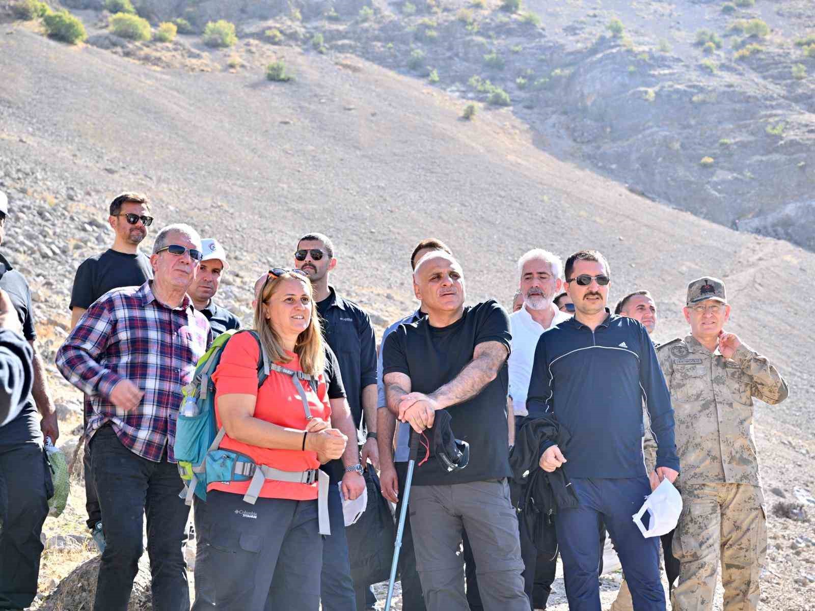 Diyarbakır&rsquo;da "Kral Yolu Y&uuml;r&uuml;y&uuml;ş&uuml;, Bağ Bozumu ve Nar Festivali&rsquo;&rsquo;
