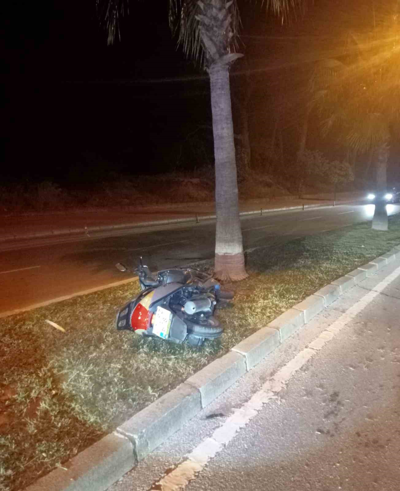 Direğe çarpan motosiklet sürücüsü hastanede öldü