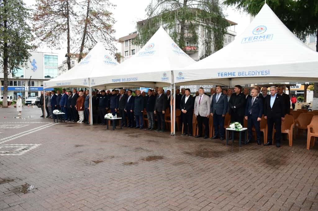 Başkan Kul: "Muhtarlarımızla el ele hizmette rekor kırıyoruz"
