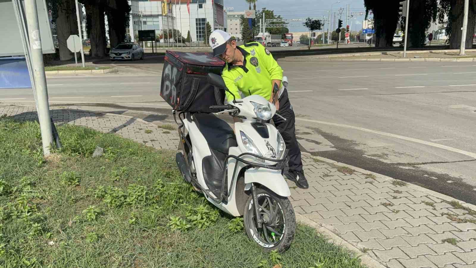 Samsun’da motosiklet kaldırıma çarptı: 1 yaralı