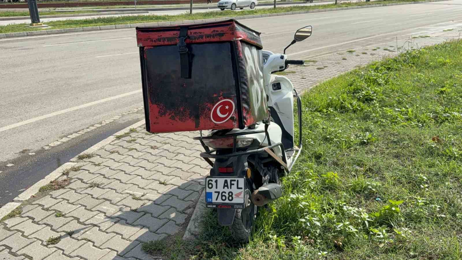 Samsun’da motosiklet kaldırıma çarptı: 1 yaralı