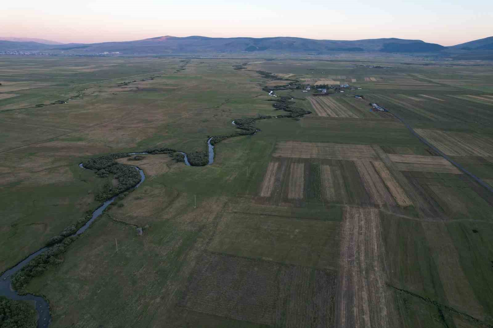 Ardahan’da Menderesler havadan görüntülendi