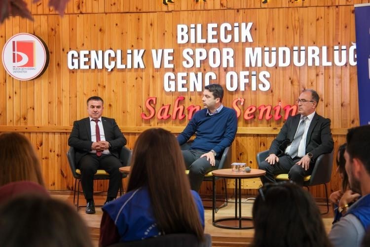 BŞE&Uuml;&rsquo;de gen&ccedil;lik destek sistemi tanıtıldı
