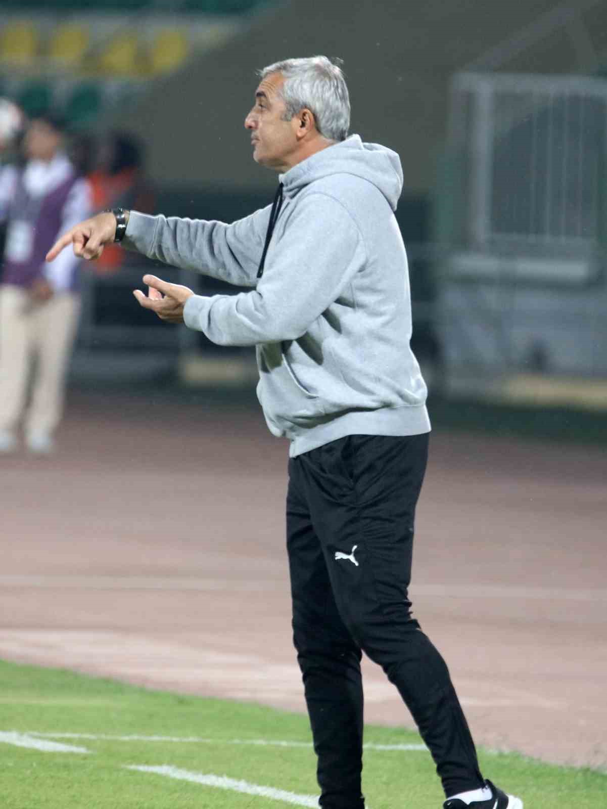 Elazığspor, Sarıg&uuml;l&rsquo;le 3&rsquo;te 3 yaptı
