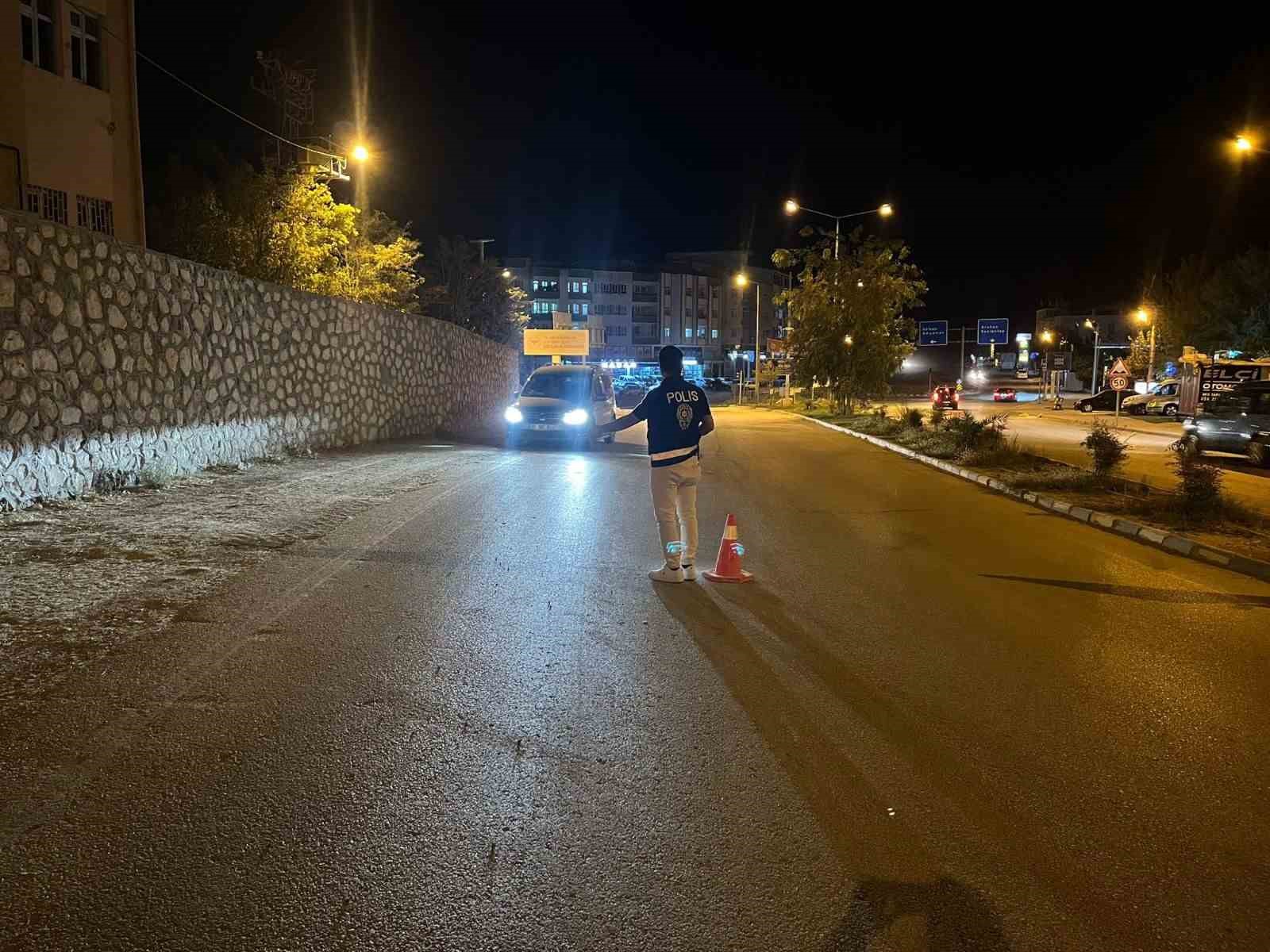 Besni ilçesinde şok uygulamalar devam ediyor