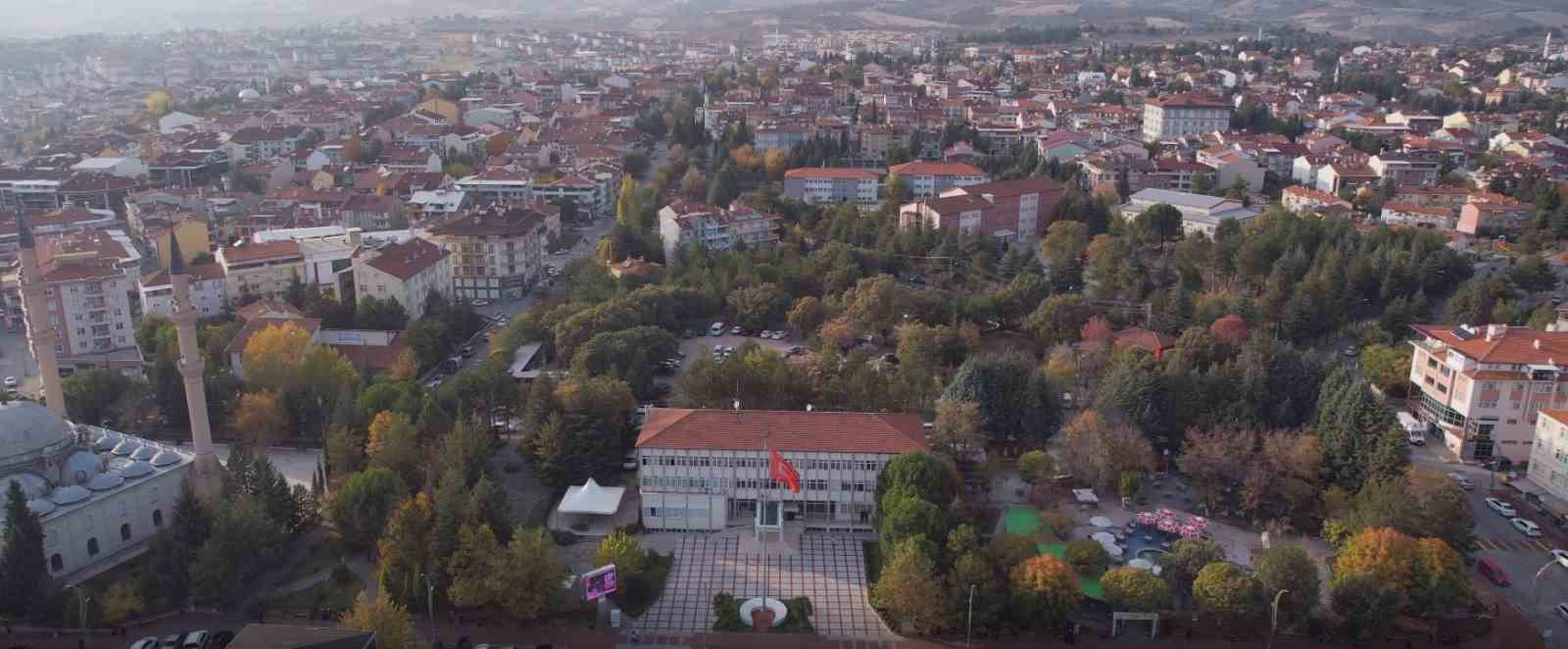 Gediz Belediyesi&rsquo;nden ikametg&acirc;hını Gediz&rsquo;e taşıyan &ouml;ğrencilere hediye &ccedil;eki
