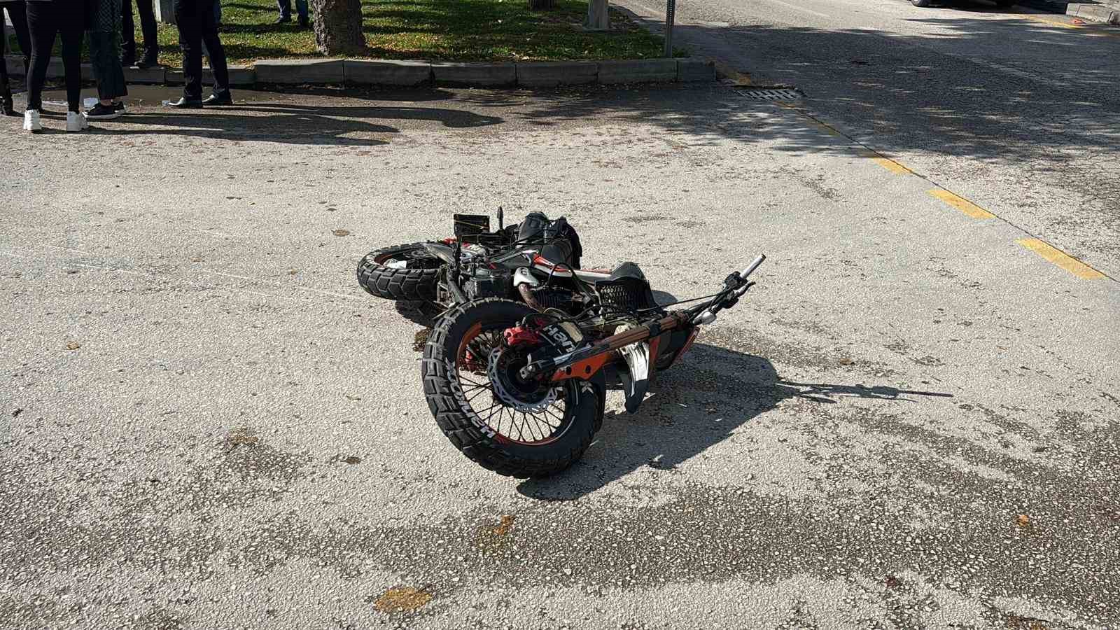 Bolu’da otomobille motosiklet çarpıştı: 1 yaralı
