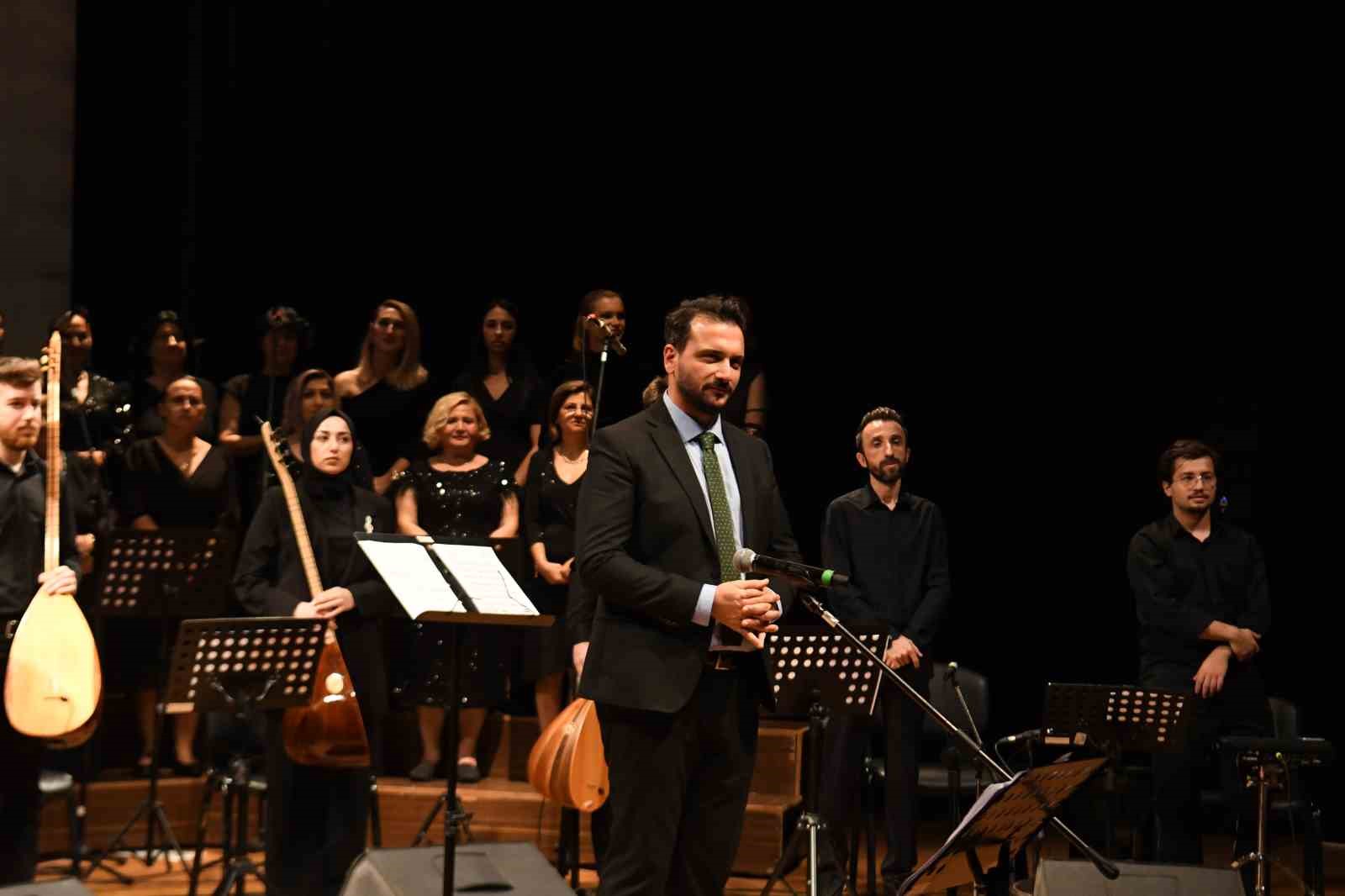 Bozkırın Tezenesi SA&Uuml;&rsquo;de yankılandı
