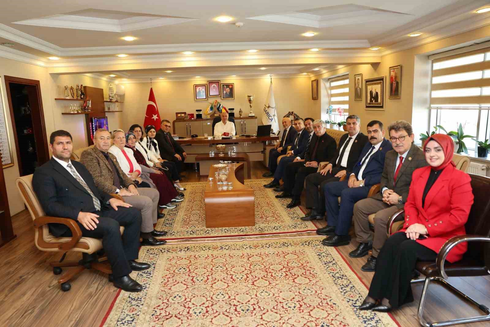 Başkan Bıyık: "Muhtarlarımızla el ele Darıca için çalışıyoruz"
