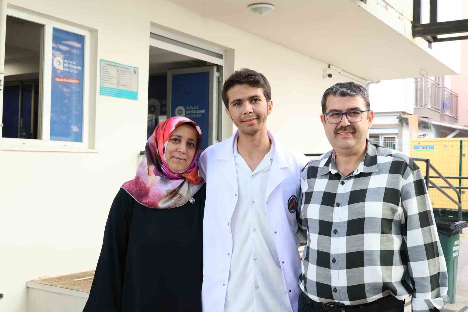 &Ouml;ğrenciler uygun fiyata otel konforunda hizmet alıyor
