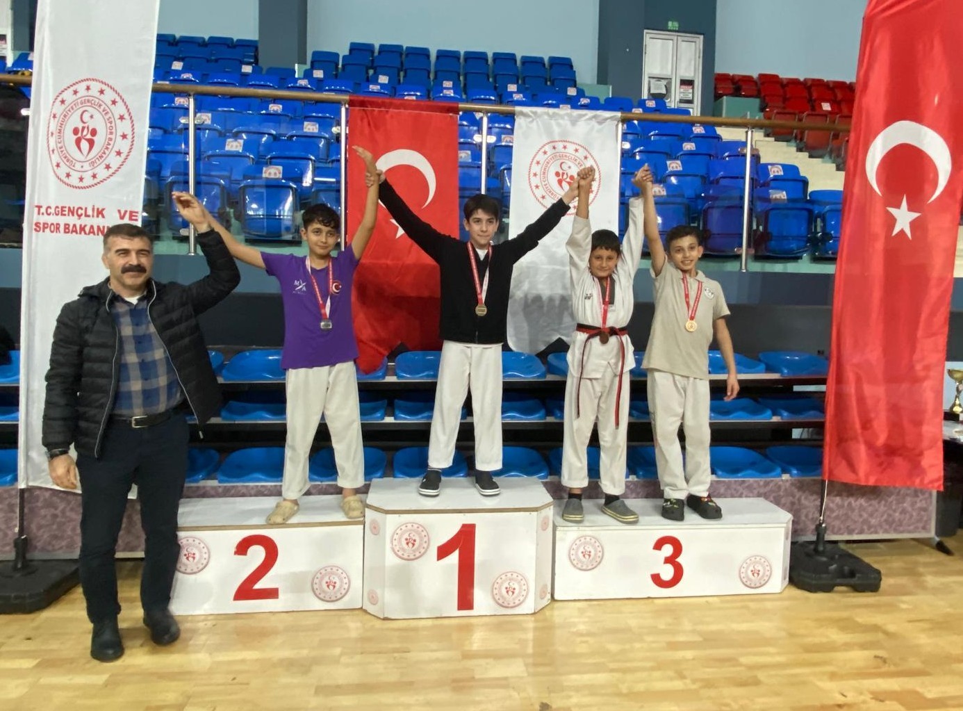 29 Ekim Cumhuriyet Kupası Taekwondo turnuvası gerçekleştirildi
