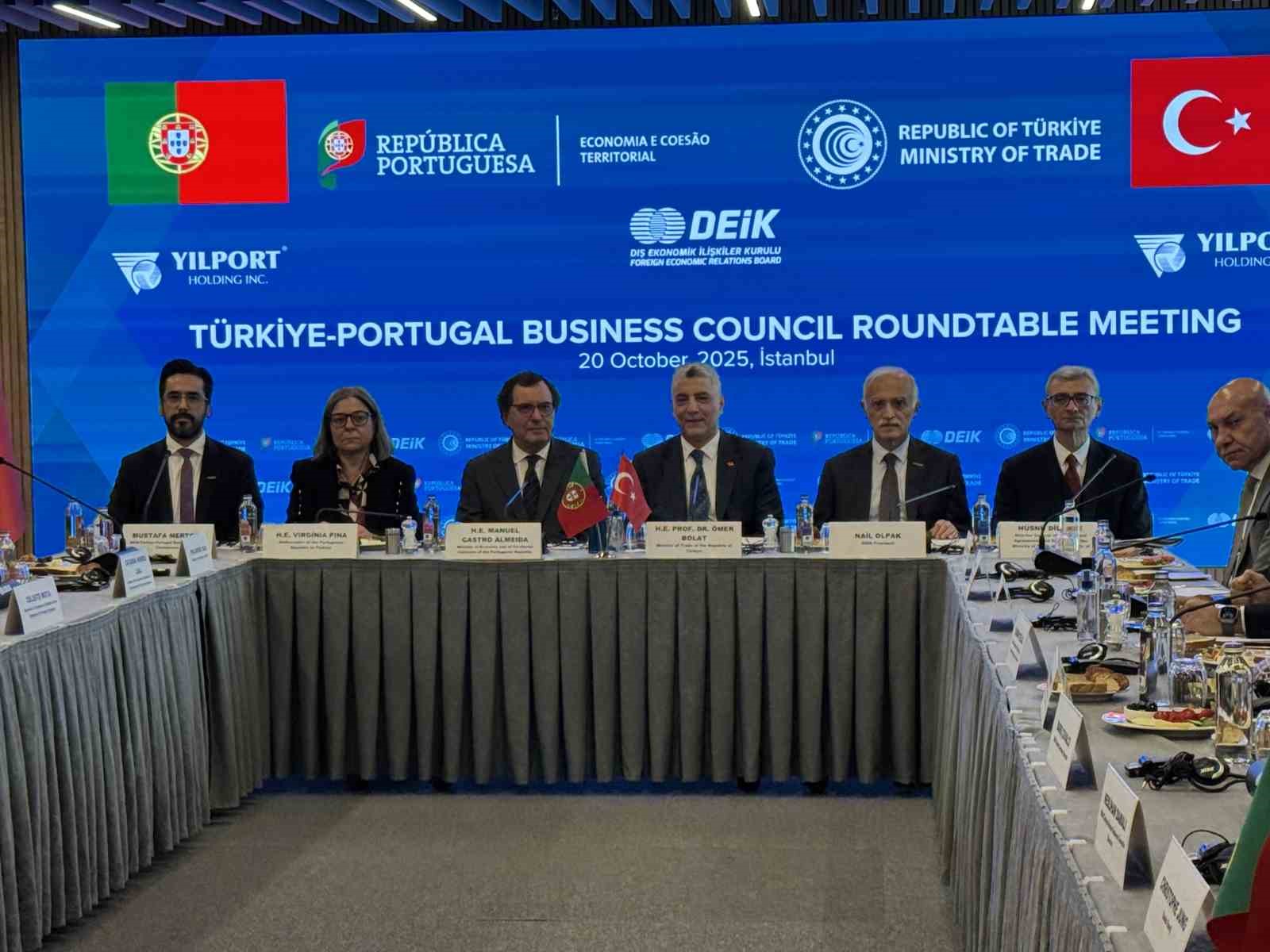 Ticaret Bakanı Bolat: "T&uuml;rkiye ile Portekiz arasındaki ticaret hacmi ge&ccedil;en yıl 3 milyar dolar seviyesine ulaştı"
