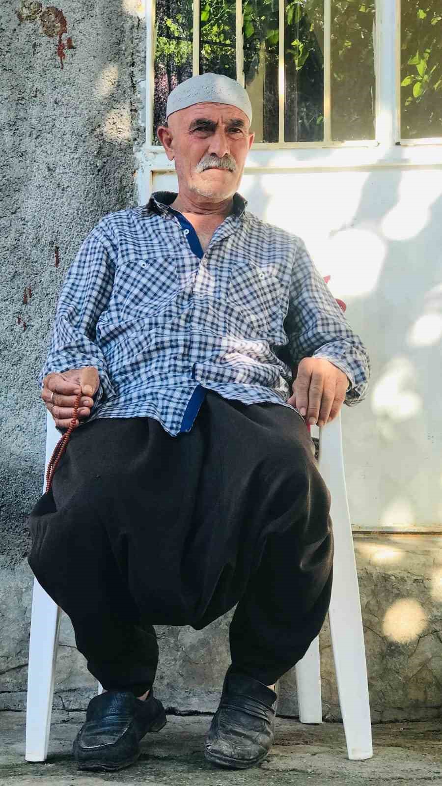 Kayıp yaşlı adamın cesedi bahçede çamurun içinde bulundu