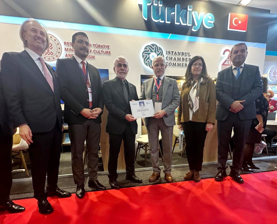 NEU PRESS, D&uuml;nyanın en b&uuml;y&uuml;k kitap fuarı &lsquo;Frankfurter Buchmesse 2025&rsquo;te yerini aldı
