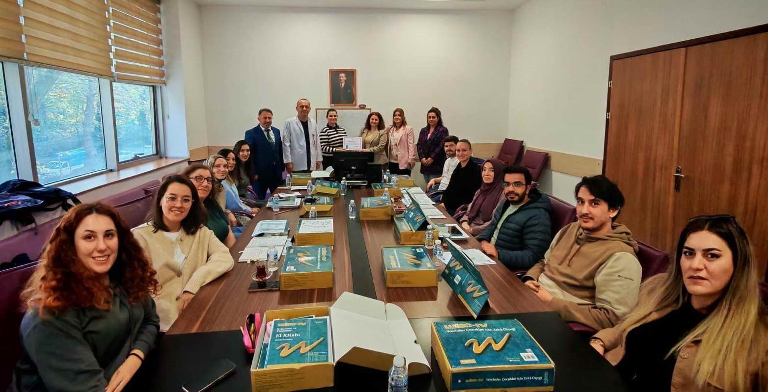 Psikologlara y&ouml;nelik uygulayıcı eğitim tamamlandı
