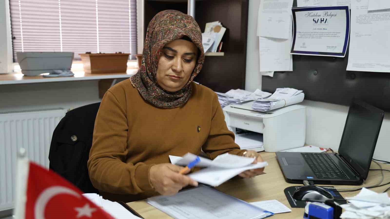 Kırşehir’in en büyük mahallesinin tek kadın muhtarı görevinde 2. yılını tamamladı