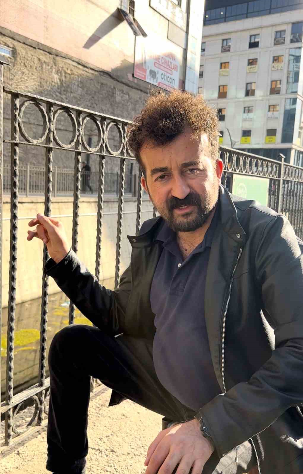 &Ouml;ğretmenin fark ettiği yaralı g&uuml;vercin kurtarıldı
