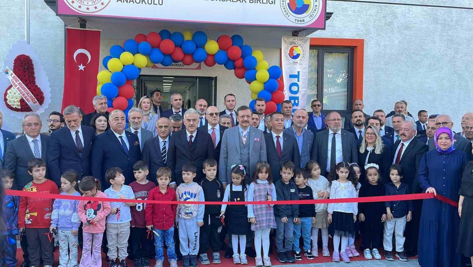 Rıfat Hisarcıklıoğlu Gemlik&rsquo;te TOBB Anaokulu a&ccedil;ılışına katıldı
