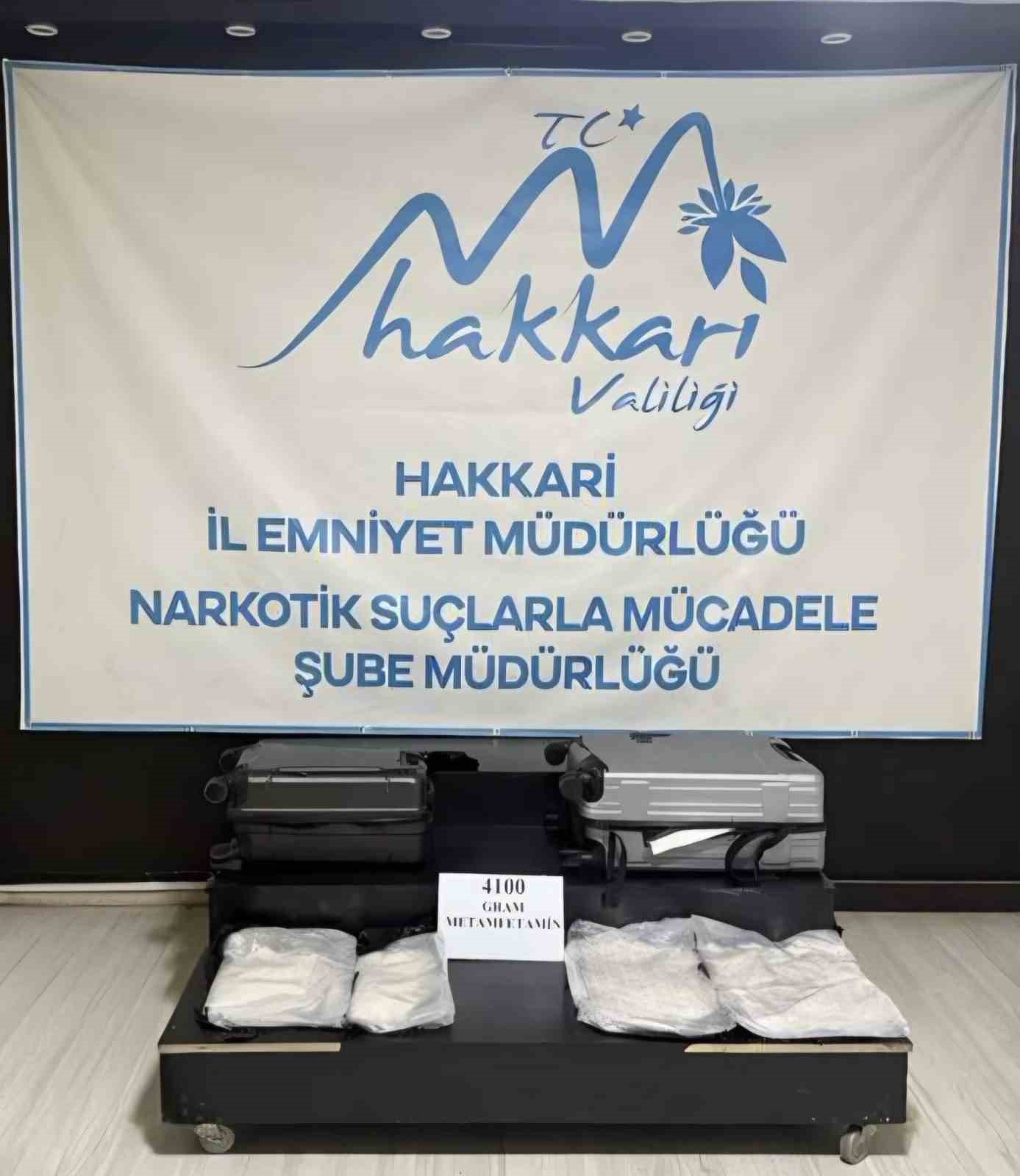 Hakkari’de 43 kilo uyuşturucu ele geçirildi