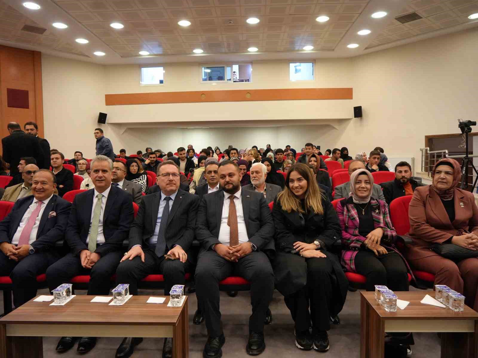 AK Parti Genel Başkan Yardımcısı Yal&ccedil;ın: "T&uuml;rkiye, nadir toprak elementlerini kendisi işleyip d&uuml;nyaya satabilirse T&uuml;rkiye y&uuml;zyılı hayal olmaz"
