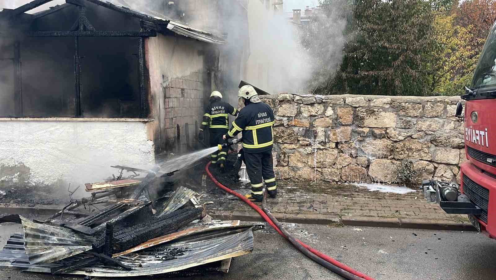 Sivas’ta ikamet yangını: Kundaklama şüphesiyle 1 gözaltı