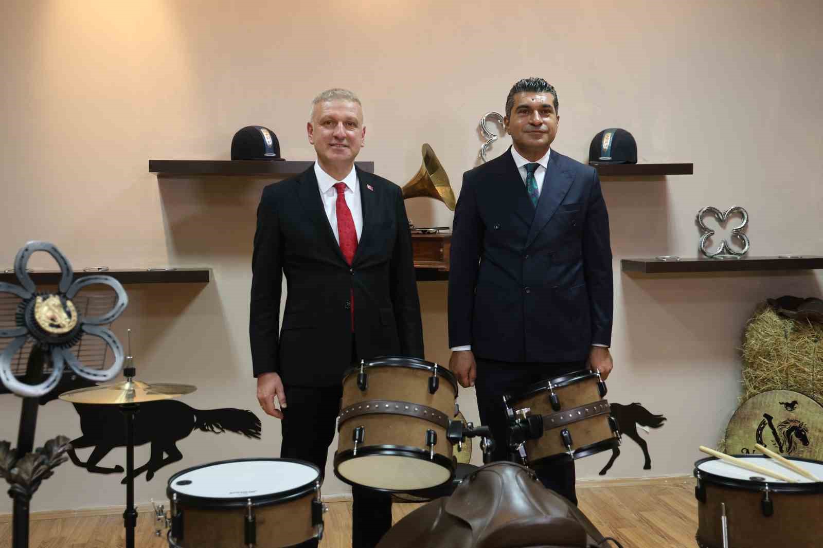 Cumhurbaşkanı Başdanışmanı Saral&rsquo;dan, Elazığ Hipodromu&rsquo;ndaki "Sıfır Atık Projelerine" tam not
