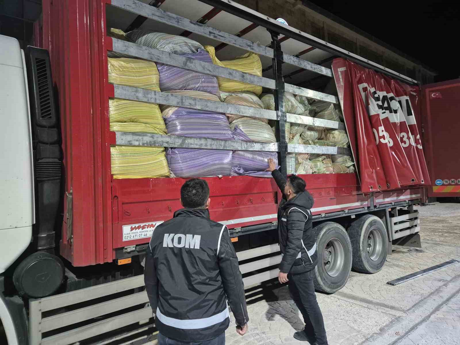Kırşehir’de 5 ton kaçak tütün ele geçirildi