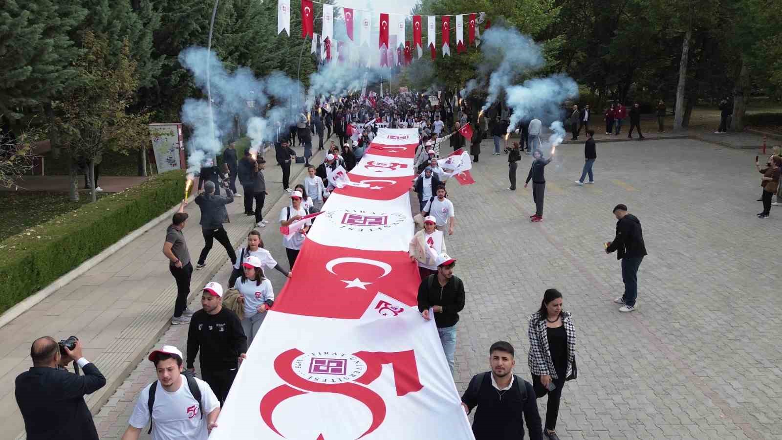 FÜ’de 50. yıl  yürüyüşü coşkuyla gerçekleşti