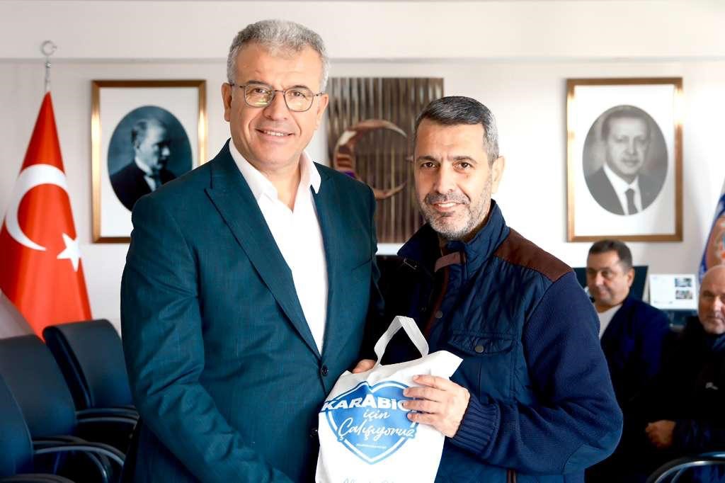 Başkan Elbi, Muhtarların Gününü kutladı