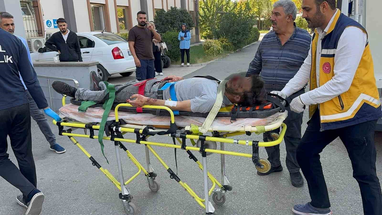 Devrilen motosikletin sürücüsü yaralandı

