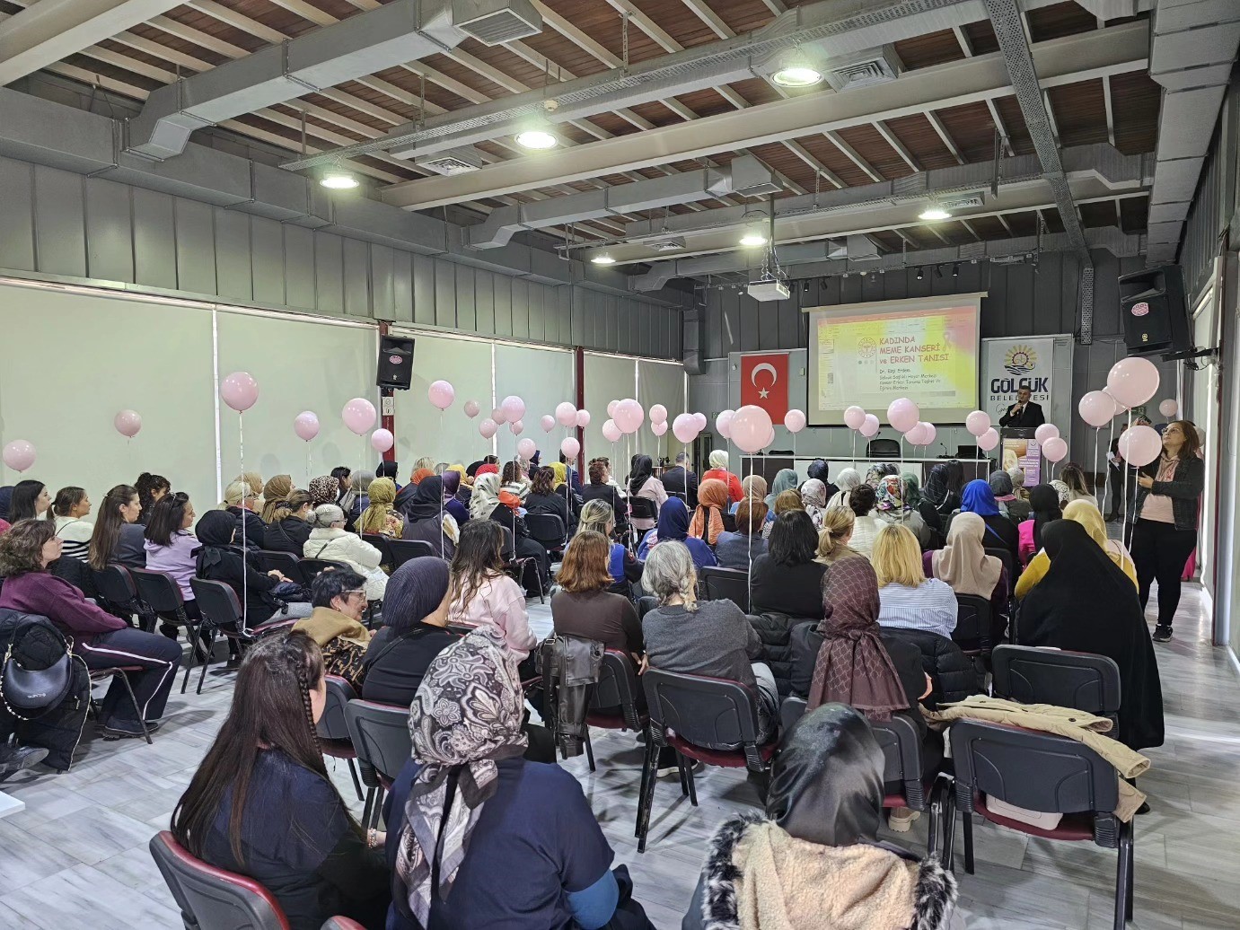 Uzmanlar panelde uyardı: "Erken tanı hayat kurtarır"

