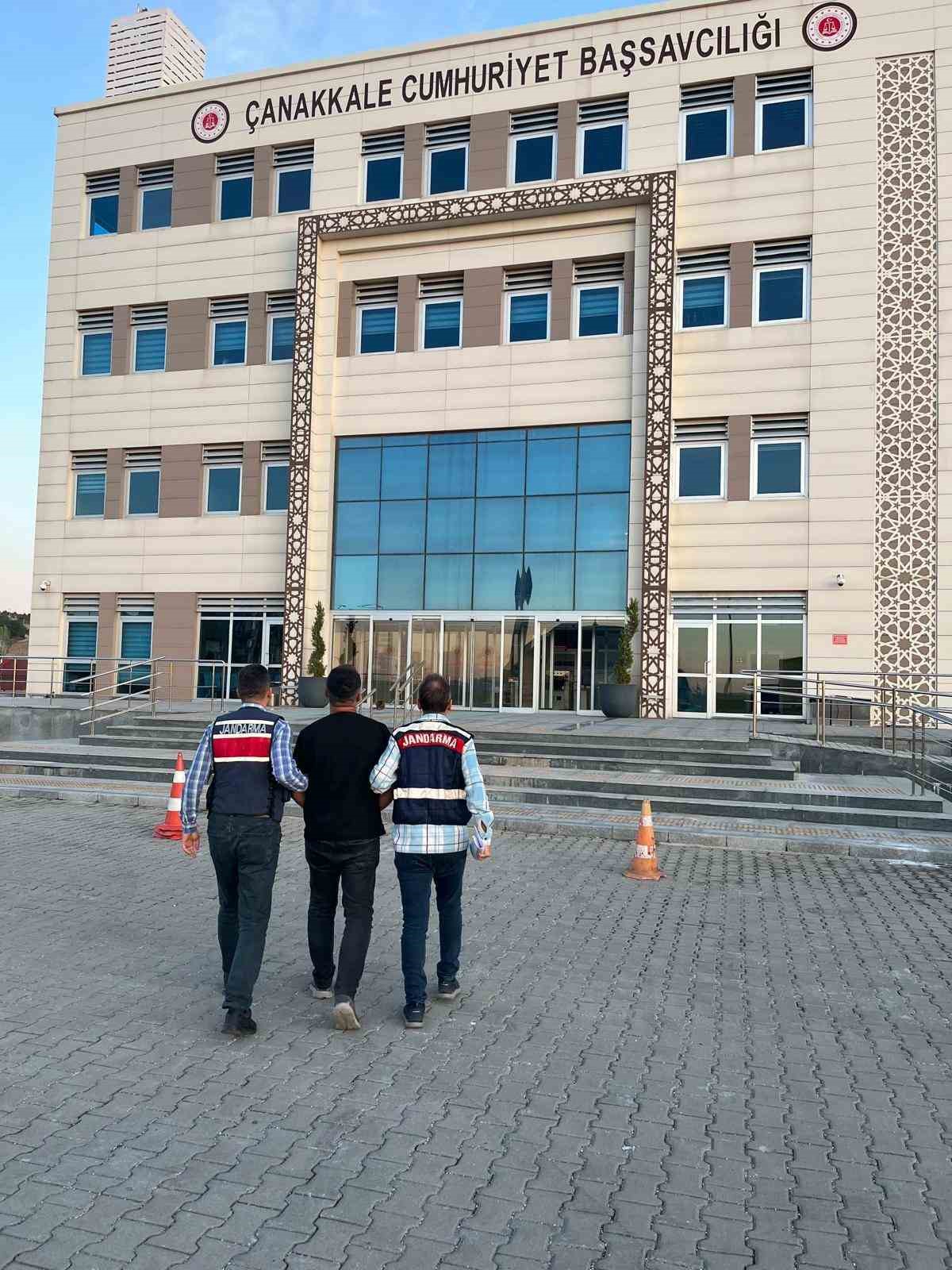 Çanakkale’de FETÖ operasyonu: 1 tutuklama