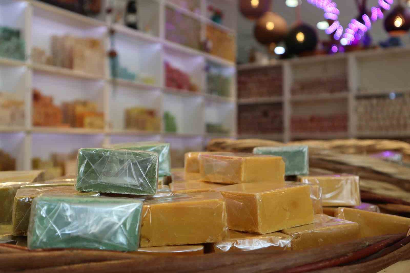 Yalova’da üretilen el yapımı sabunlar 20 ülkeye ihraç ediliyor