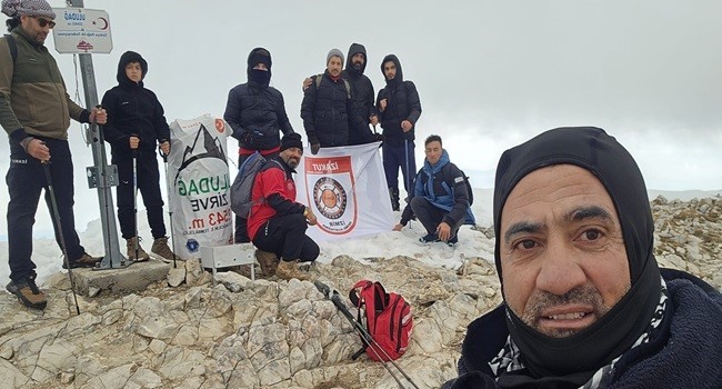 İZAKUT’tan Uludağ zirvesine tırmanış