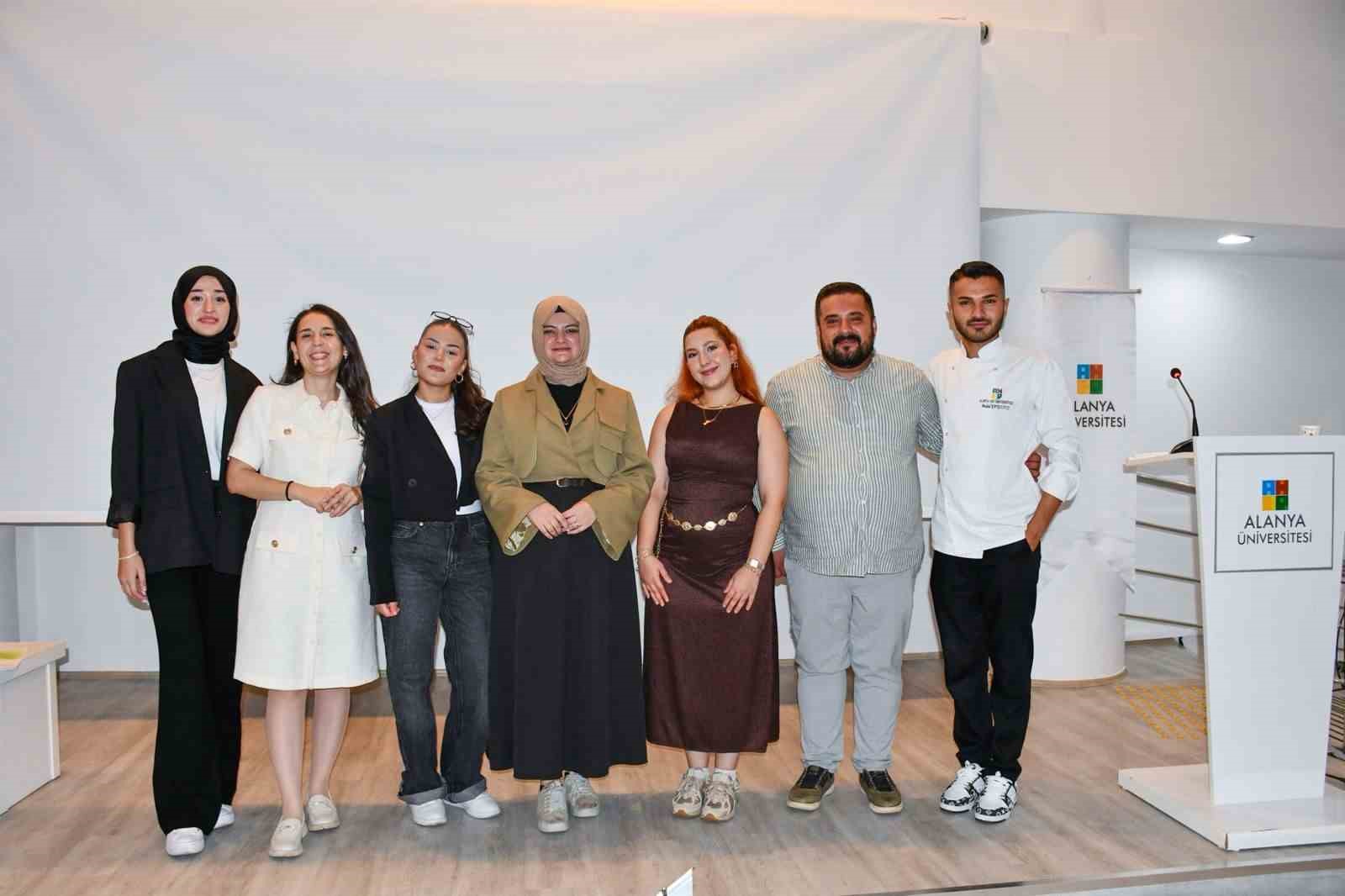 Gastronomi &ouml;ğrencileri, D&uuml;nya Aş&ccedil;ılar G&uuml;n&uuml;&rsquo;nde deneyimlerini paylaştı
