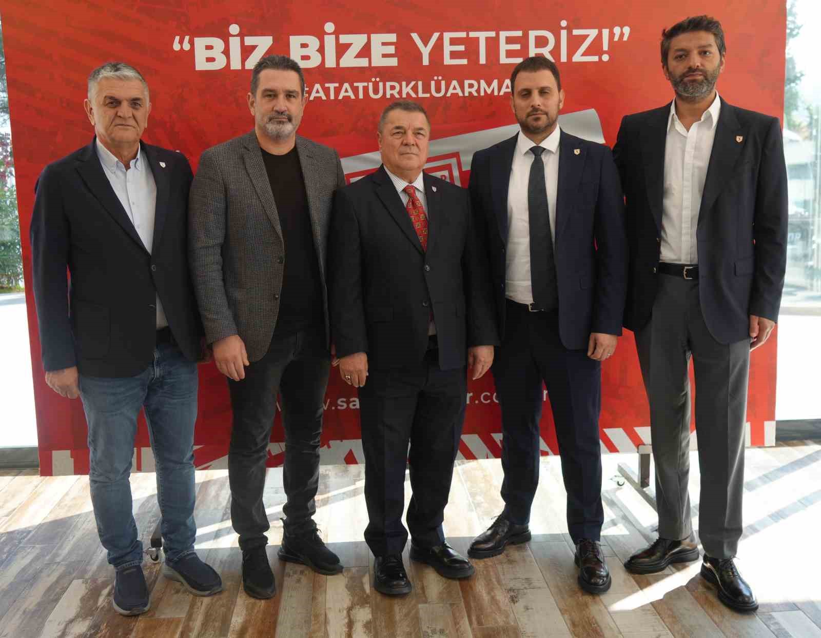 Samsunspor Başkanvekili Bilen: "Dinamo Kiev&rsquo;i yenersek 12-13 puanla ilk 8&rsquo;e gireriz"
