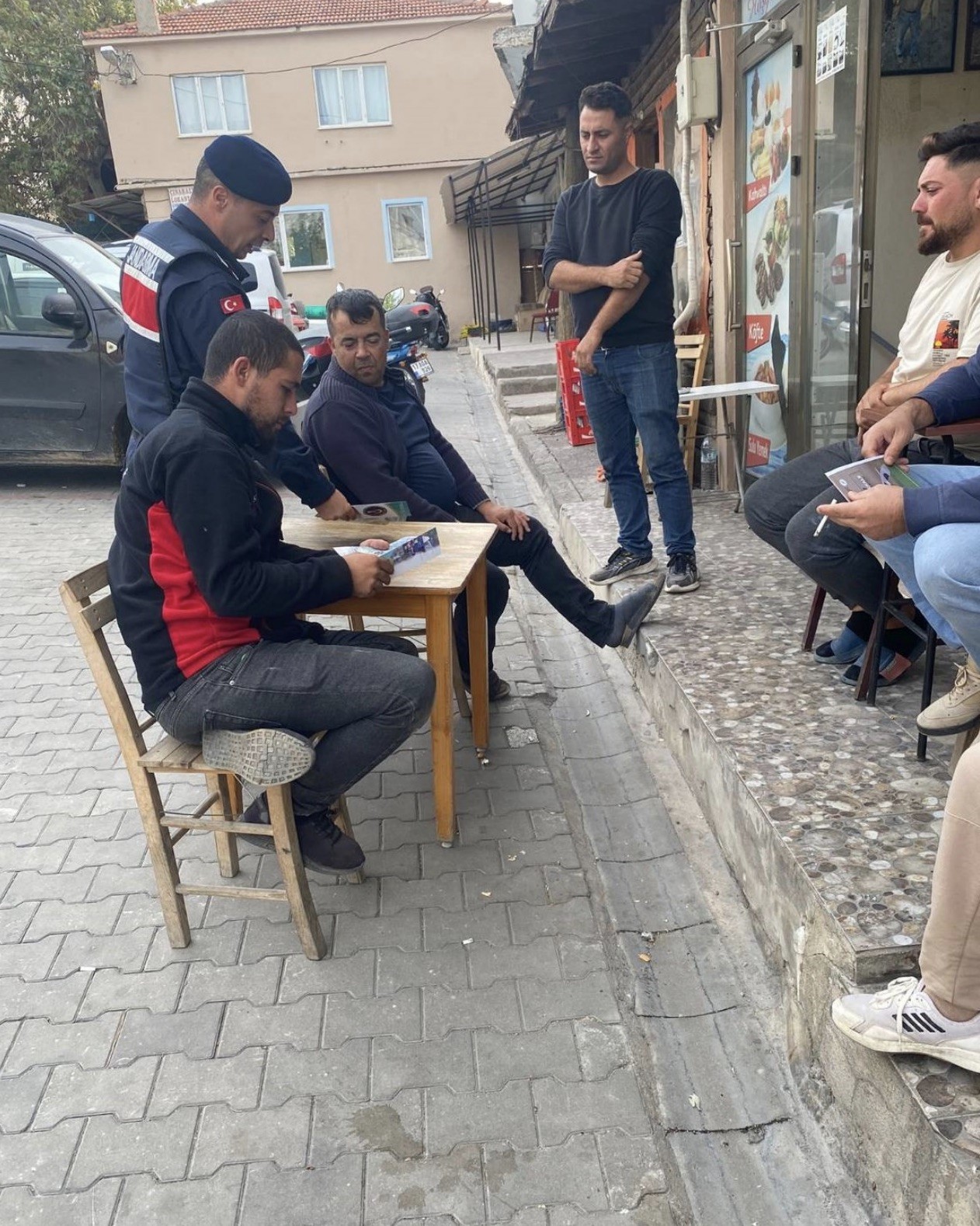 Ayvacık jandarmasından siber dolandırıcılık uyarısı