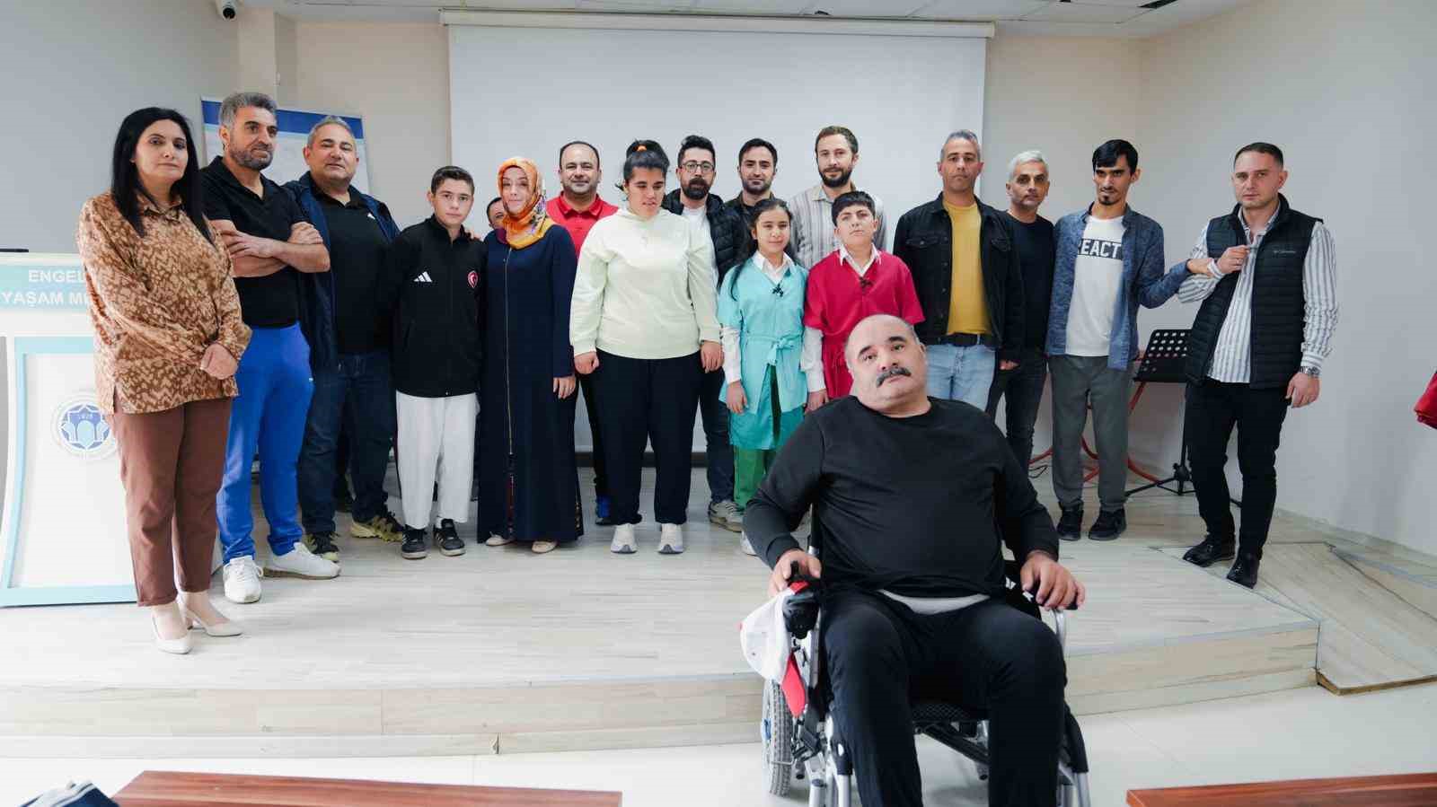 Battalgazi&rsquo;de engelsiz yetenekler sahneye &ccedil;ıktı
