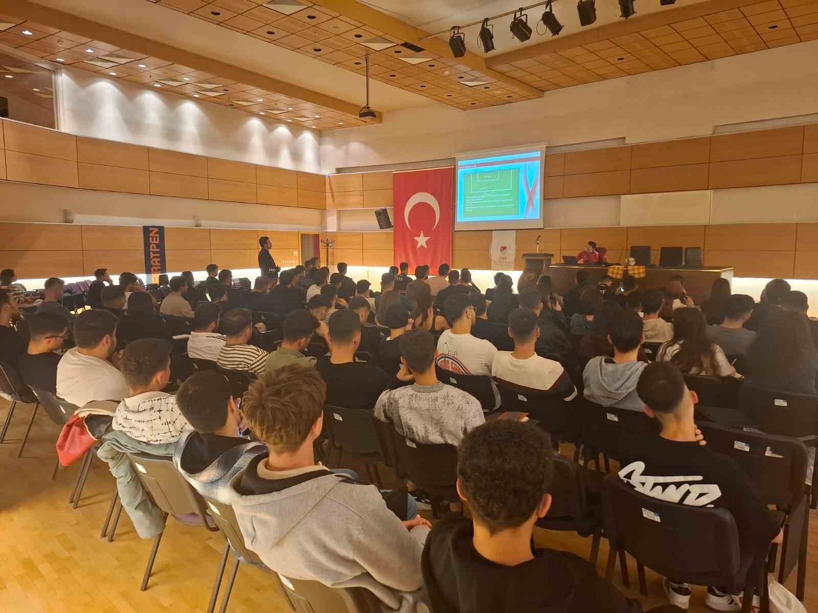 Kayseri Futbol Aday Hakem Kursu tamamlandı
