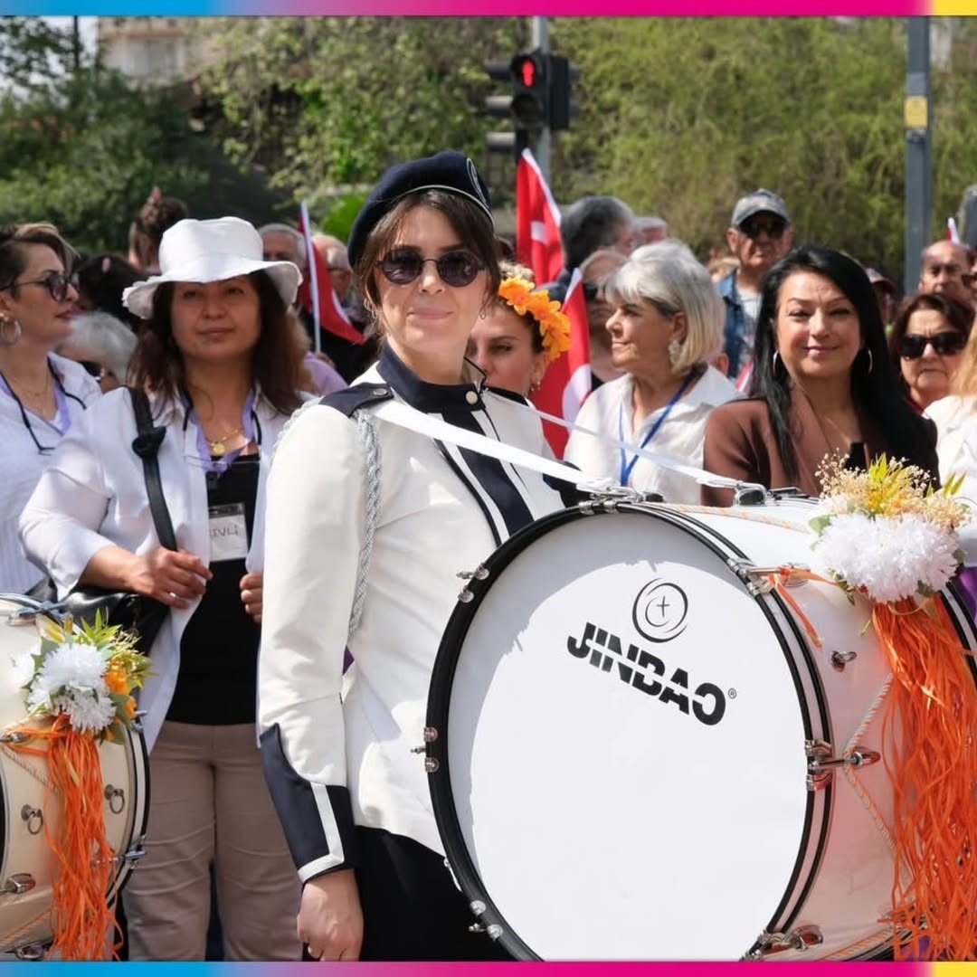 Cumhuriyet Kadınları Bandosu Ankara yolcusu
