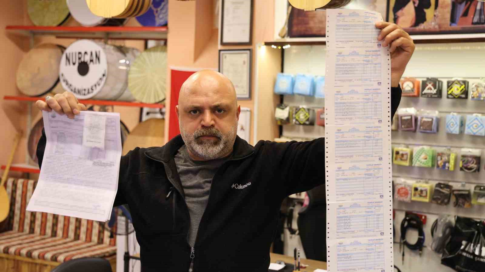 Kırşehirli esnaftan CHP’li belediyeden gelen icra takibine tepki: "Yanlışlarınızı eleştirdiğim için mi bana icra yoluyla baskı uyguladınız"