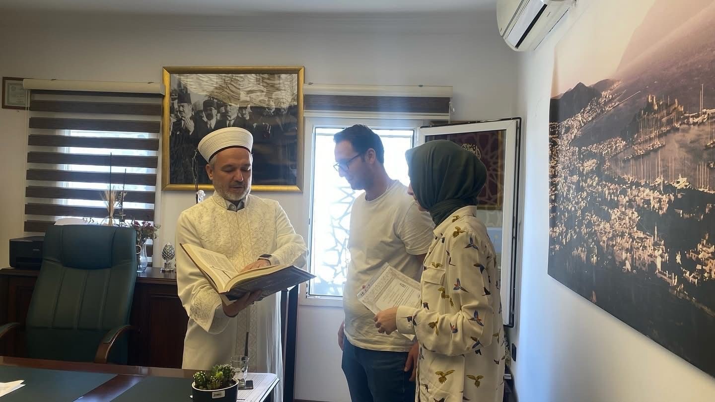 Ukraynalı Khrystyna Bodrum&rsquo;da m&uuml;sl&uuml;man oldu
