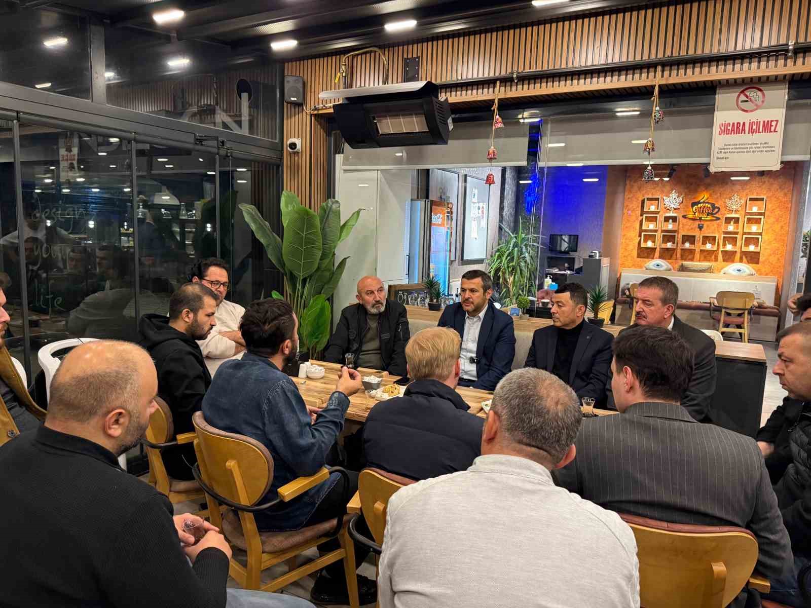 Başkan Çetinkaya Ergenekon Mahallesi’ndeki çalışmaları inceledi