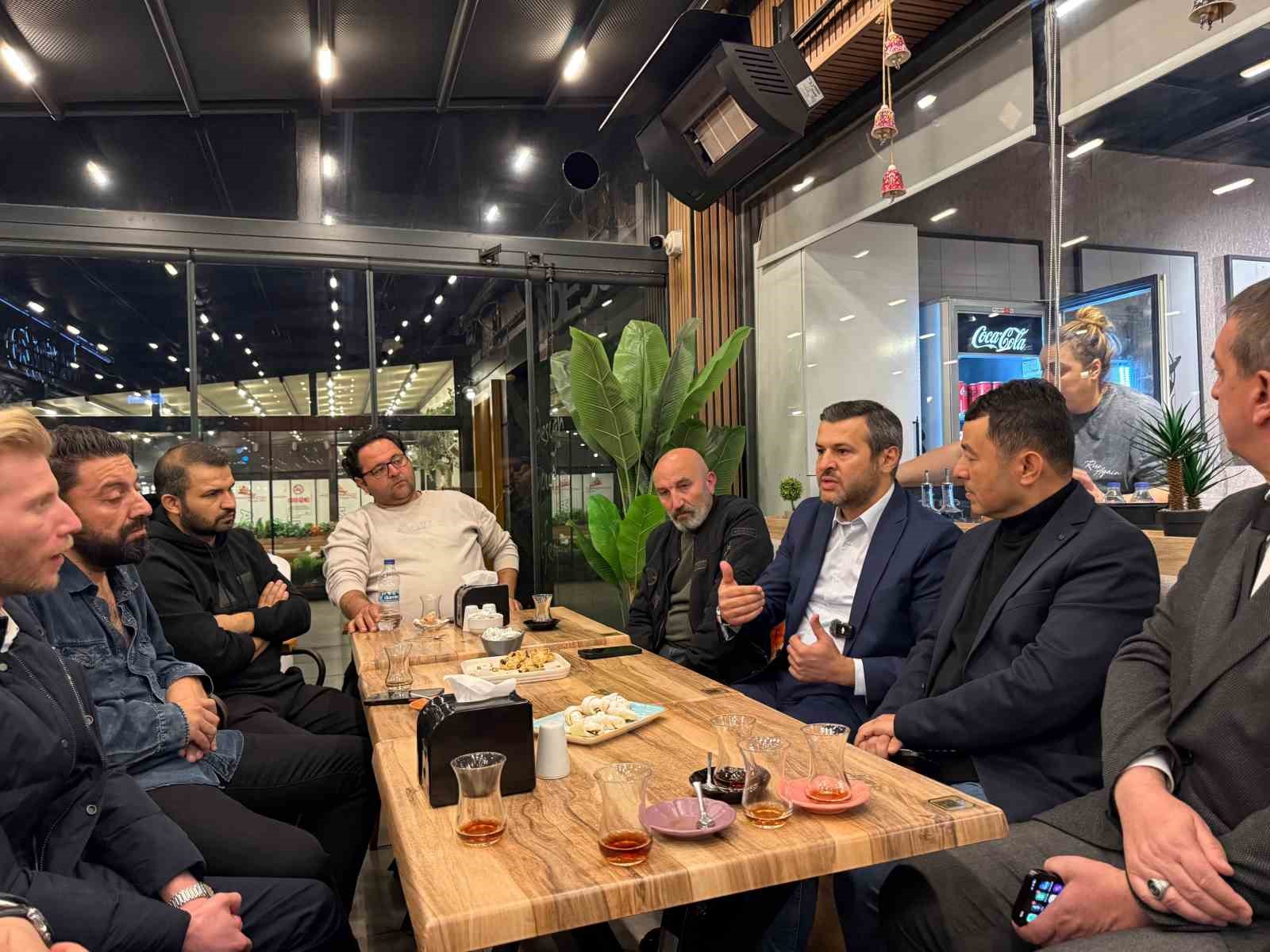 Başkan &Ccedil;etinkaya Ergenekon Mahallesi&rsquo;ndeki &ccedil;alışmaları inceledi
