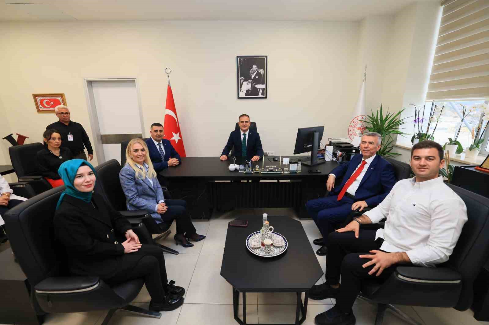 Vali İdris Akbıyık, Bodrum Devlet Hastanesi&rsquo;nde Anjiyografi &uuml;nitesini inceledi
