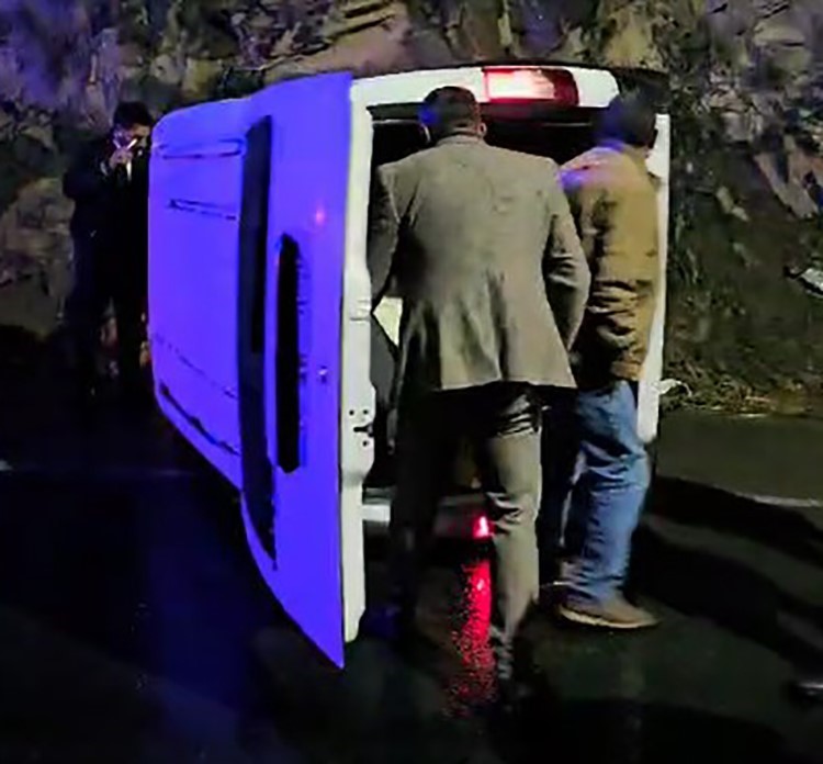 Hakkari tünel girişinde kaza: 1 yaralı