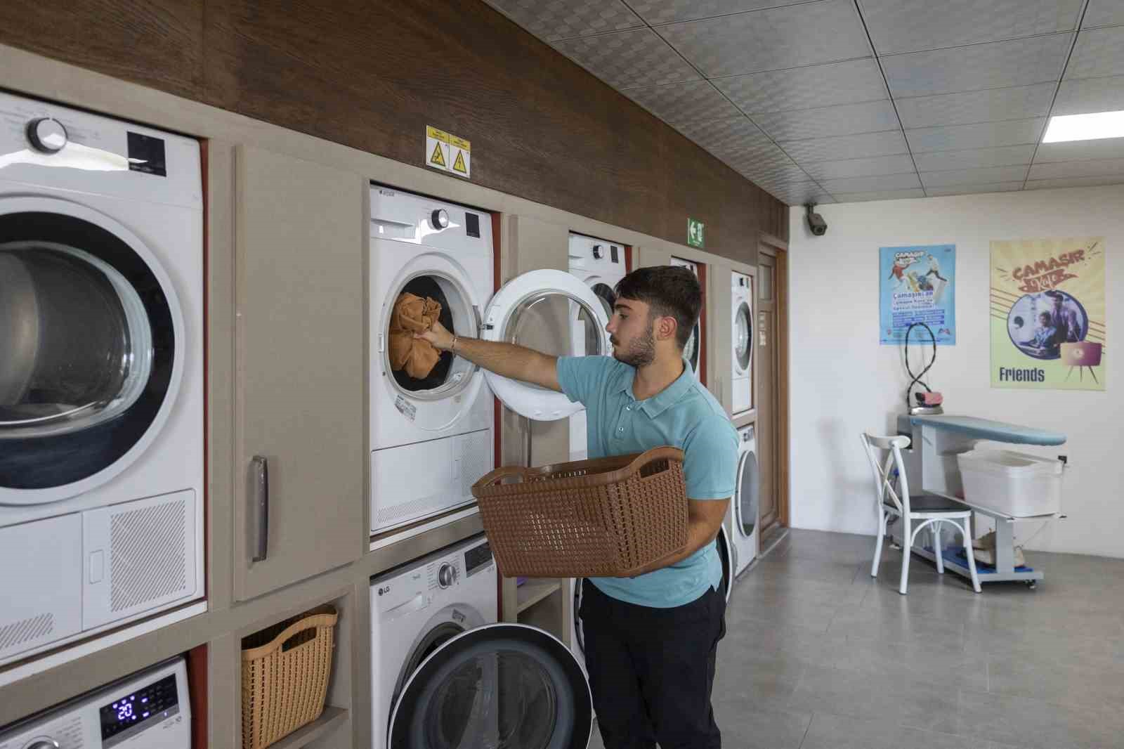 Mersin’de bugüne kadar "Çamaşır Kafe" hizmetinden 9 bin 200 öğrenci faydalandı