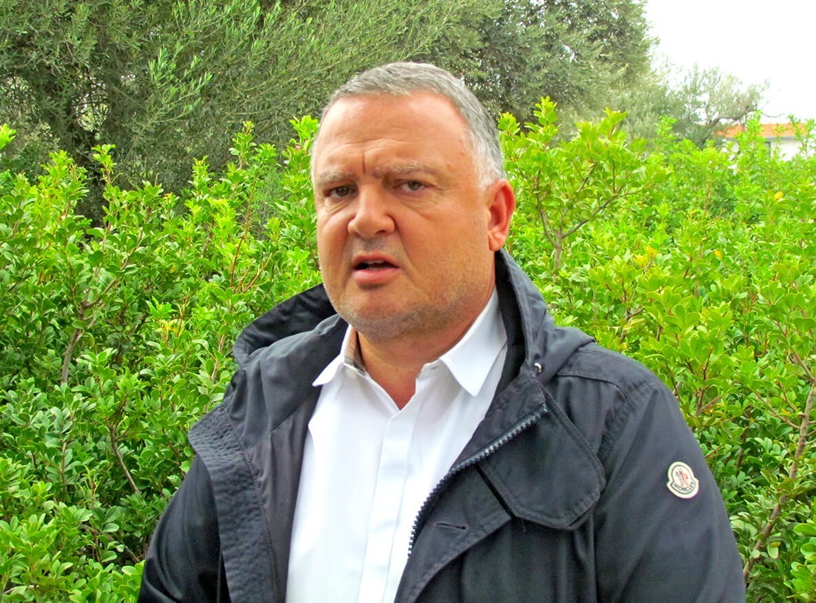 Çeşme sakız üreticilerinden komşuya iş birliği daveti