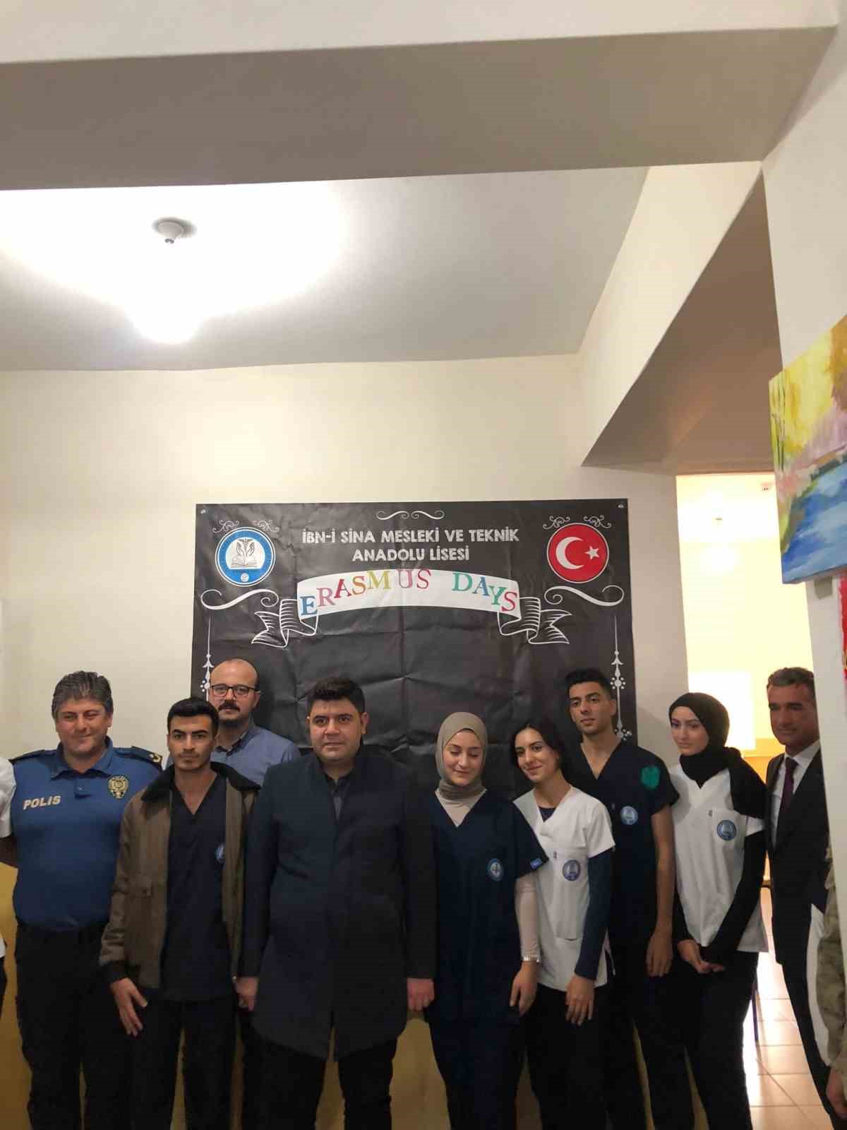 Elazığ&rsquo;dan 28 &ouml;ğrenci Avrupa&rsquo;ya demans stajına gidiyor
