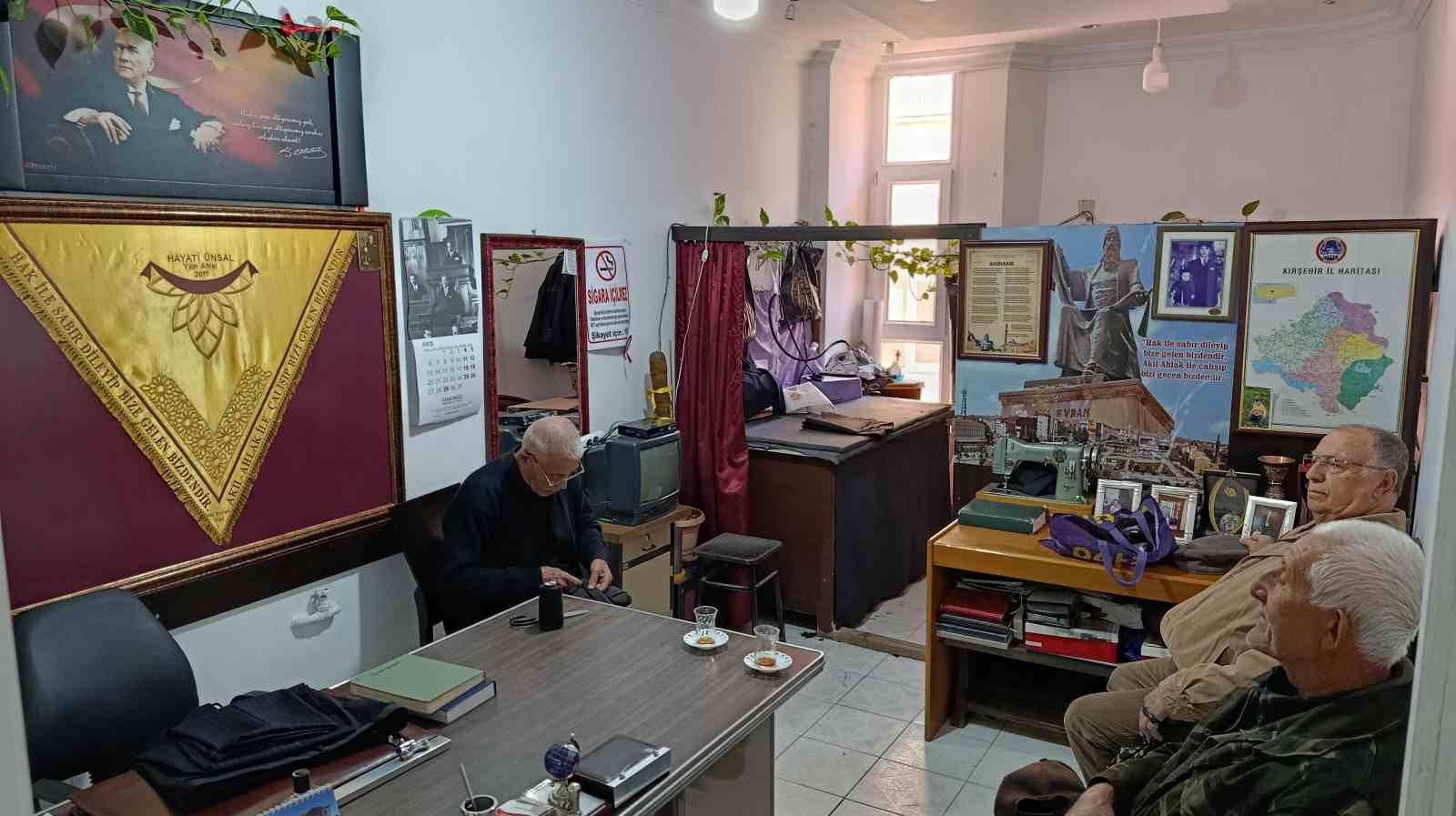 Kırşehir’de 38 yılda sadece 1 kalfa yetiştiren terzi: "Ahilik prensiplerinden uzaklaşıldı"